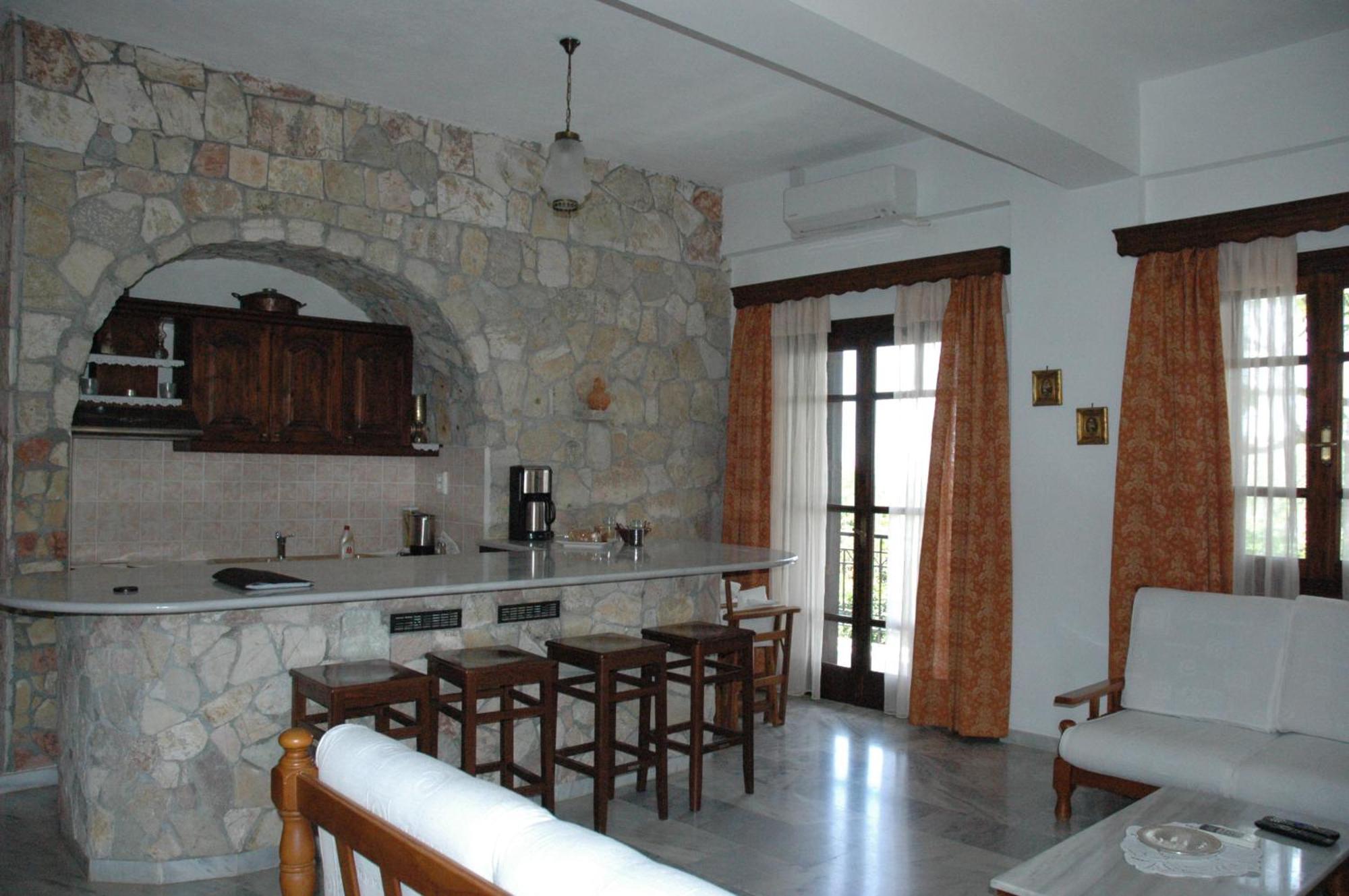 Villa Petra Kalamaki  Zimmer foto